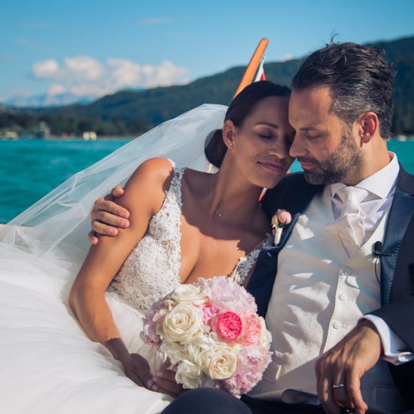 Agentur Perfect - Event- & Hochzeitsplaner in Österreich - gebundener Rosenstrauss für Ihre perfekte Hochzeit